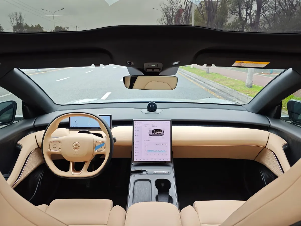 2024 NIO ET5T BEV 75KWH,autocango,china used car exporter,china ev exporter,chinese used car exporter,chinese used ev exporter