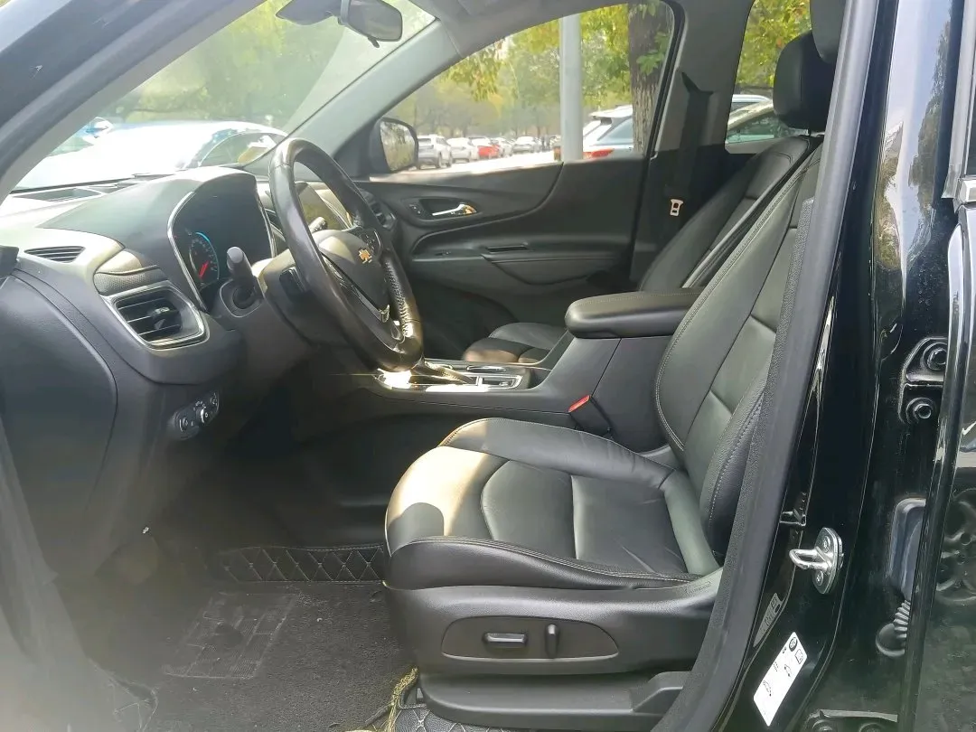 2018 Chevrolet Equinox 1.5T 180HP L4 6AT,autocango,china used car exporter,china ev exporter,chinese used car exporter,chinese used ev exporter