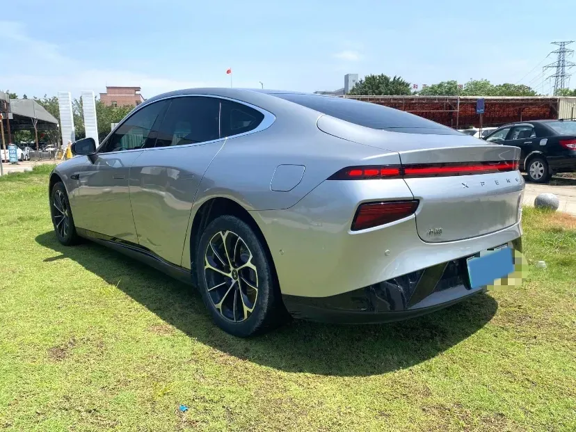 2022 Xpeng P7 BEV 83.1KWH,autocango,china used car exporter,china ev exporter,chinese used car exporter,chinese used ev exporter