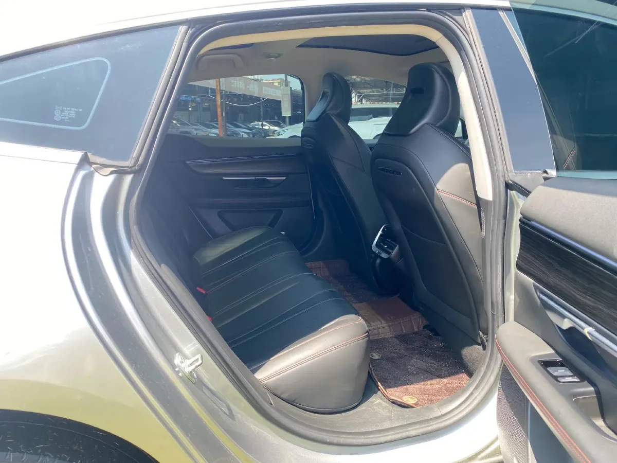 2022 Xpeng P7 BEV 83.1KWH,autocango,china used car exporter,china ev exporter,chinese used car exporter,chinese used ev exporter