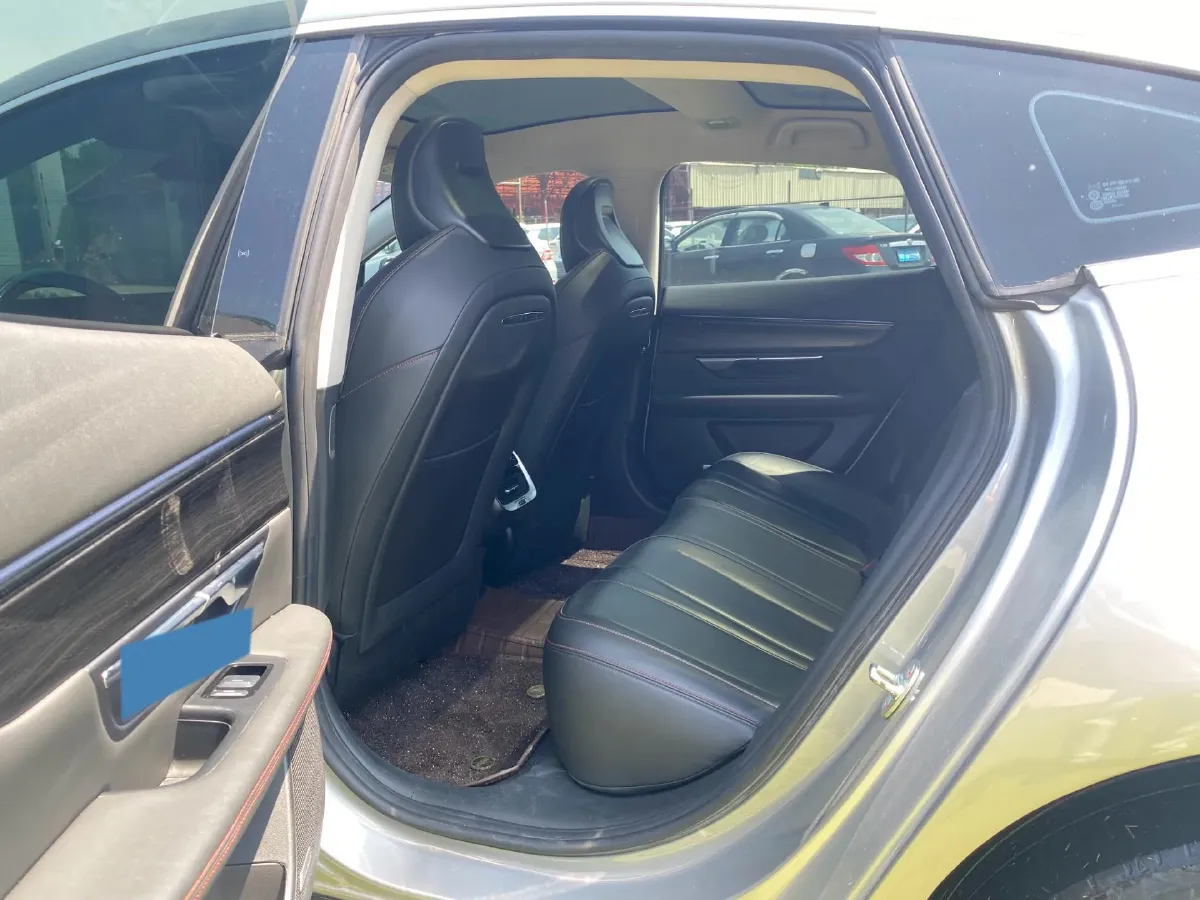 2022 Xpeng P7 BEV 83.1KWH,autocango,china used car exporter,china ev exporter,chinese used car exporter,chinese used ev exporter