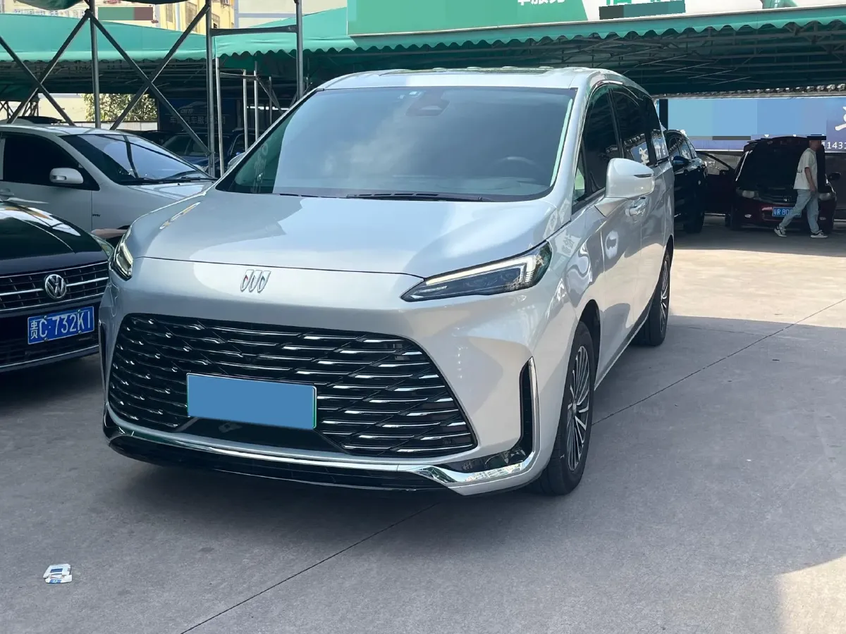 2025 Buick GL8 1.5T 180HP L4 2DHT PHEV,autocango,china used car exporter,china ev exporter,chinese used car exporter,chinese used ev exporter