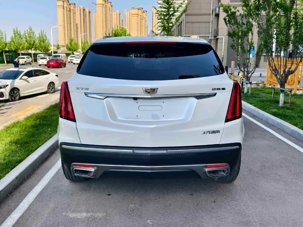 2021 Cadillac XT5 2.0T 237HP L4 9AT,autocango,china used car exporter,china ev exporter,chinese used car exporter,chinese used ev exporter