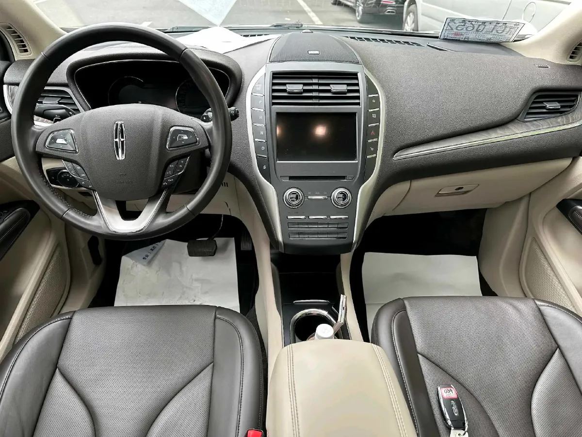 2017 Lincoln MKC 2.0T 203HP L4 6AT,autocango,china used car exporter,china ev exporter,chinese used car exporter,chinese used ev exporter