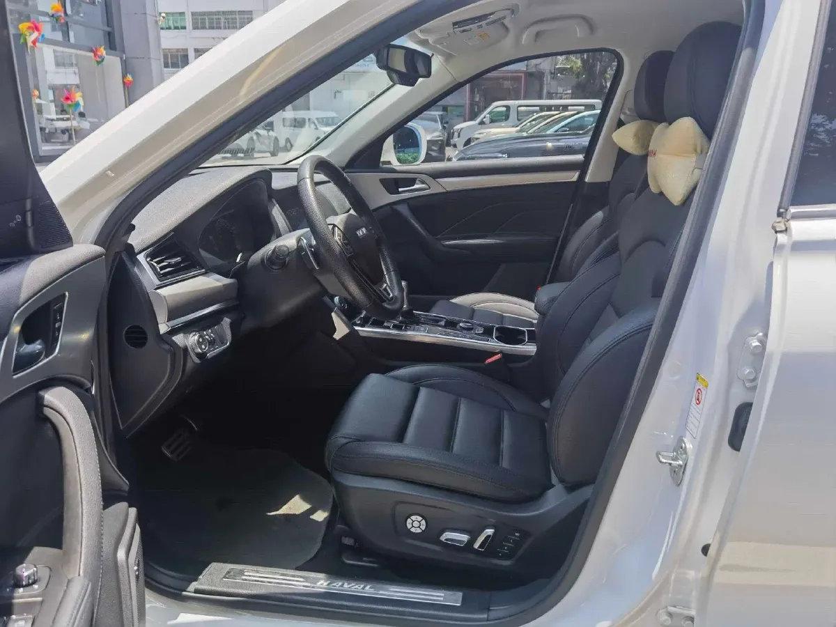 2017 Haval H7 2.0T 231HP L4 6DCT,autocango,china used car exporter,china ev exporter,chinese used car exporter,chinese used ev exporter