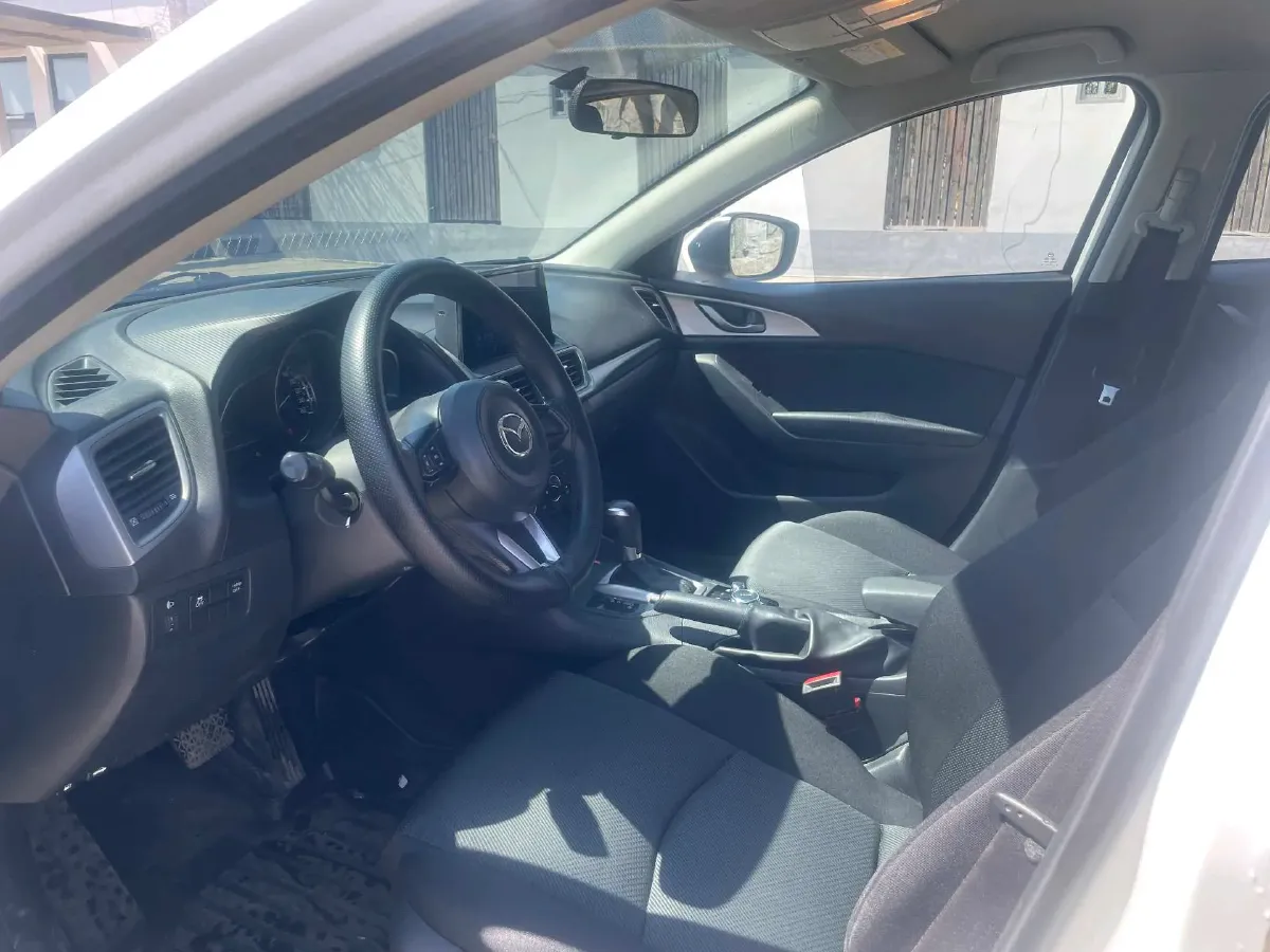 2017 Mazda 3 Axela 1.5L 117HP L4 6AT,autocango,china used car exporter,china ev exporter,chinese used car exporter,chinese used ev exporter