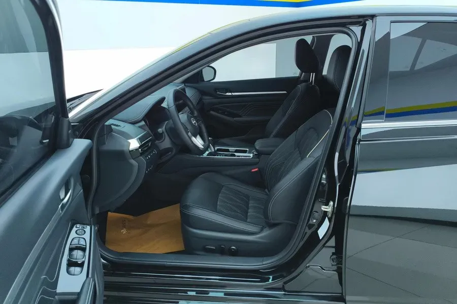 2022 Nissan Teana 2.0L 156HP L4 CVT,autocango,china used car exporter,china ev exporter,chinese used car exporter,chinese used ev exporter