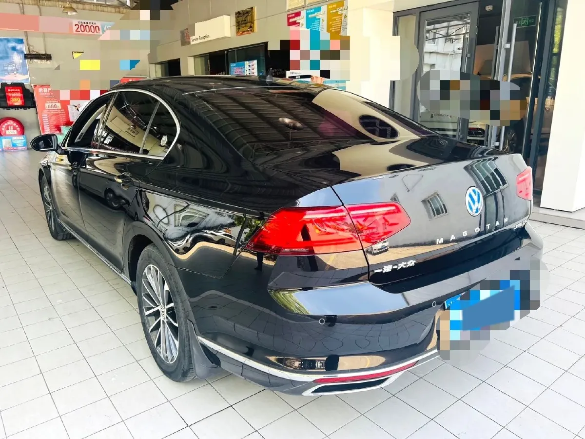 2020 Volkswagen Magotan 2.0T 186HP L4 7DCT,autocango,china used car exporter,china ev exporter,chinese used car exporter,chinese used ev exporter