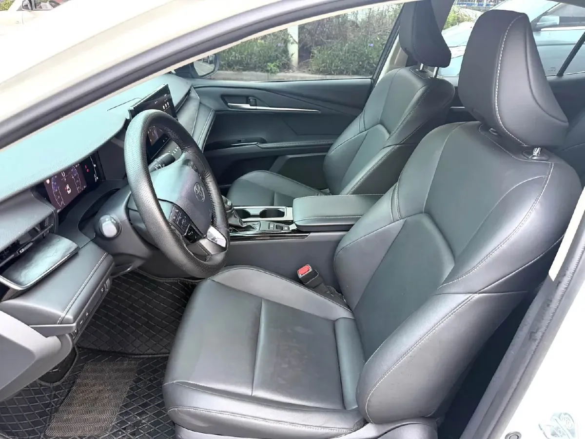 2024 Toyota Camry 2.0L 173HP L4 CVT,autocango,china used car exporter,china ev exporter,chinese used car exporter,chinese used ev exporter