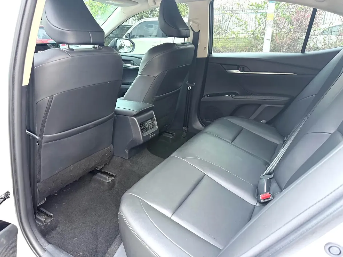 2024 Toyota Camry 2.0L 173HP L4 CVT,autocango,china used car exporter,china ev exporter,chinese used car exporter,chinese used ev exporter