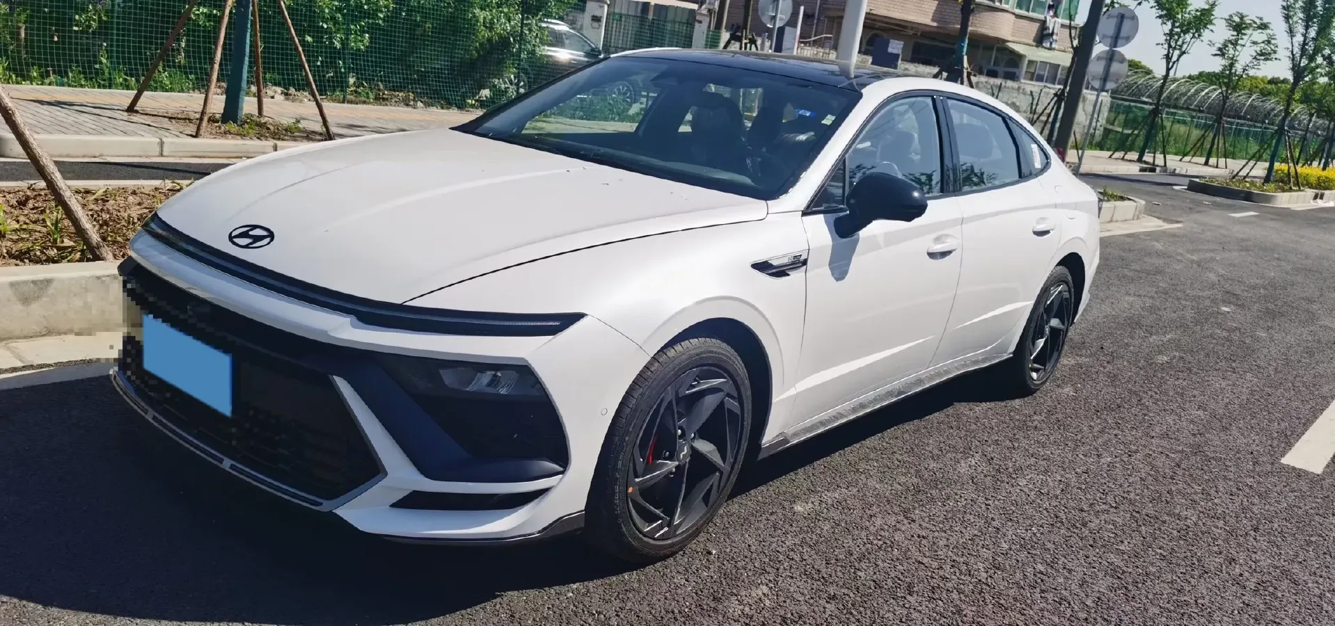 2024 Hyundai Sonata 1.5T 170HP L4 8AT,autocango,china used car exporter,china ev exporter,chinese used car exporter,chinese used ev exporter