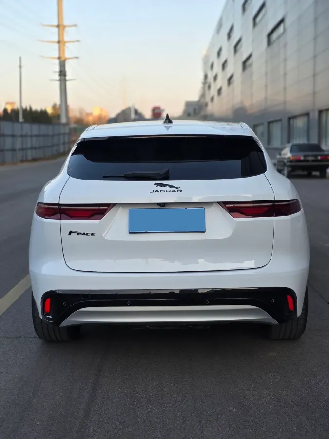 2021 Jaguar F-PACE 2.0T 250HP L4 8AT,autocango,china used car exporter,china ev exporter,chinese used car exporter,chinese used ev exporter