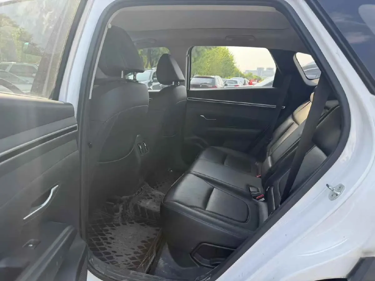 2021 Hyundai Tucson 1.5T 200HP L4 7DCT,autocango,china used car exporter,china ev exporter,chinese used car exporter,chinese used ev exporter