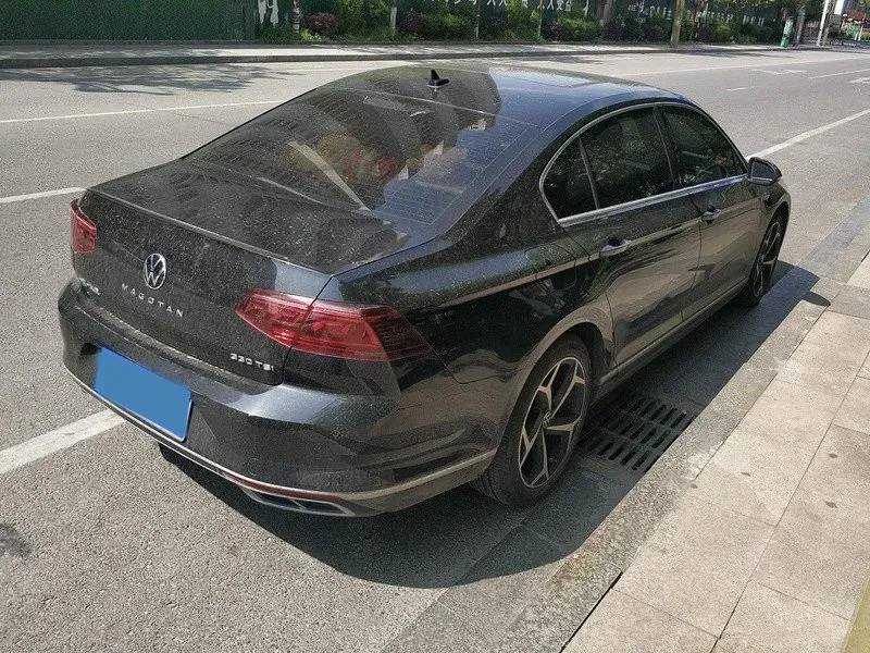 2023 Volkswagen Magotan 2.0T 186HP L4 7DCT,autocango,china used car exporter,china ev exporter,chinese used car exporter,chinese used ev exporter