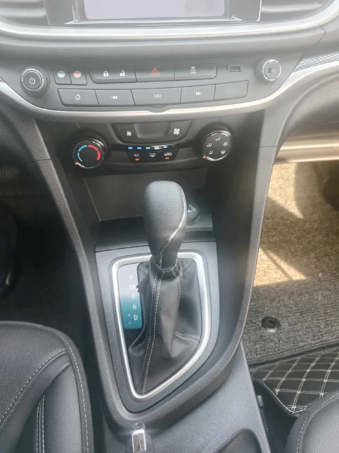 2021 Buick Excelle 1.5L 113HP L4 6AT,autocango,china used car exporter,china ev exporter,chinese used car exporter,chinese used ev exporter