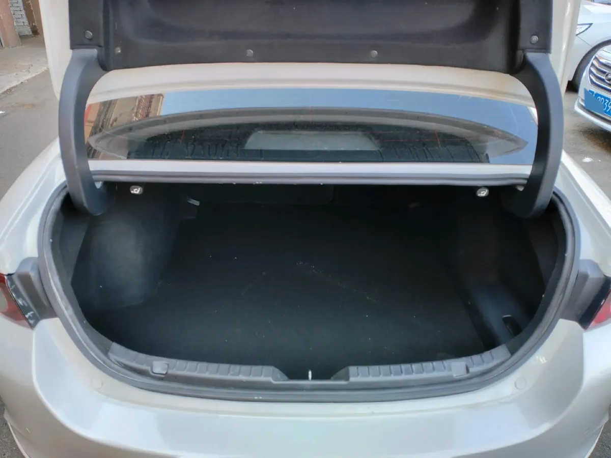 2020 Mazda 3 Axela 1.5L 117HP L4 6AT,autocango,china used car exporter,china ev exporter,chinese used car exporter,chinese used ev exporter