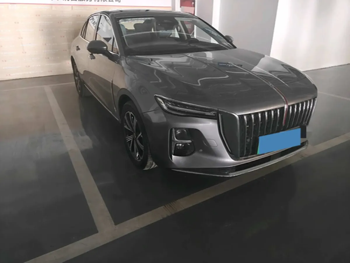 2025 HongQi H5 1.5T 150HP L4 1DHT PHEV,autocango,china used car exporter,china ev exporter,chinese used car exporter,chinese used ev exporter