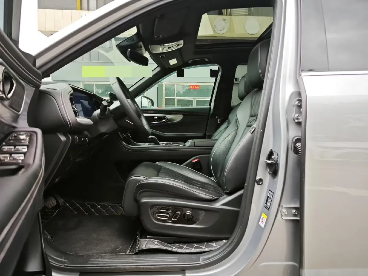 2022 GAC Trumpchi GS8 2.0T 190HP L4 E-CVT Hybrid,autocango,china used car exporter,china ev exporter,chinese used car exporter,chinese used ev exporter