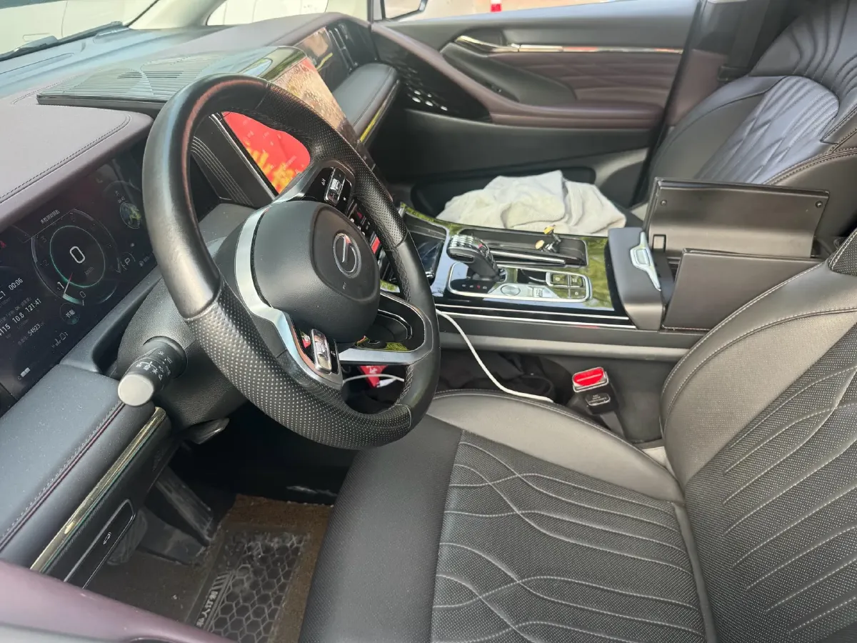 2023 GAC Trumpchi M8 2.0T 252HP L4 8AT,autocango,china used car exporter,china ev exporter,chinese used car exporter,chinese used ev exporter