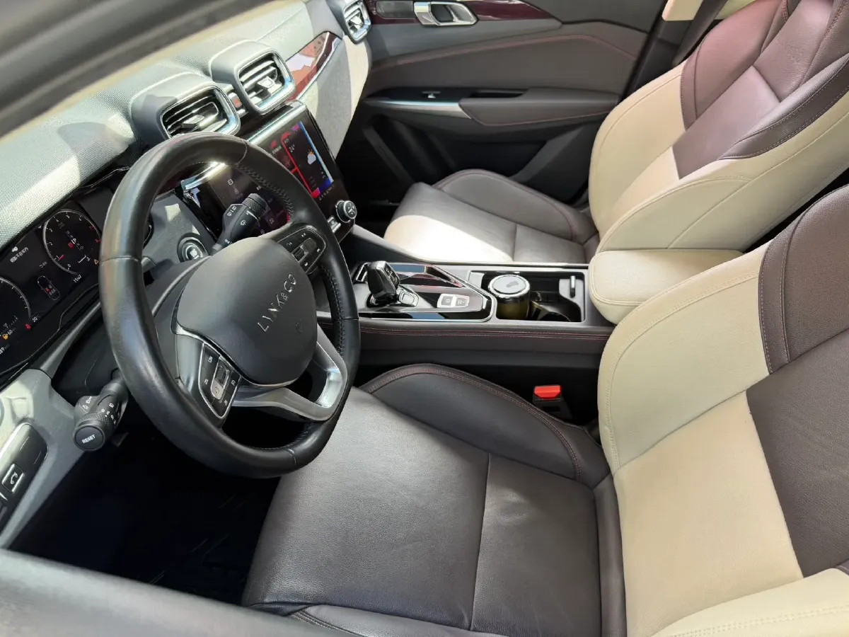 2020 LYNK&CO 02 2.0T 190HP L4 6AT,autocango,china used car exporter,china ev exporter,chinese used car exporter,chinese used ev exporter