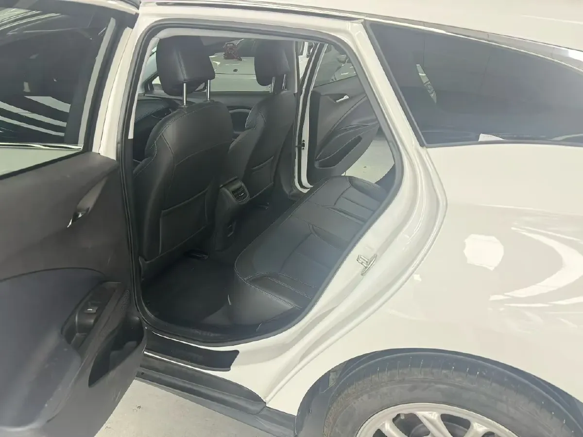 2023 Buick Velite 6 BEV 50.3KWH,autocango,china used car exporter,china ev exporter,chinese used car exporter,chinese used ev exporter