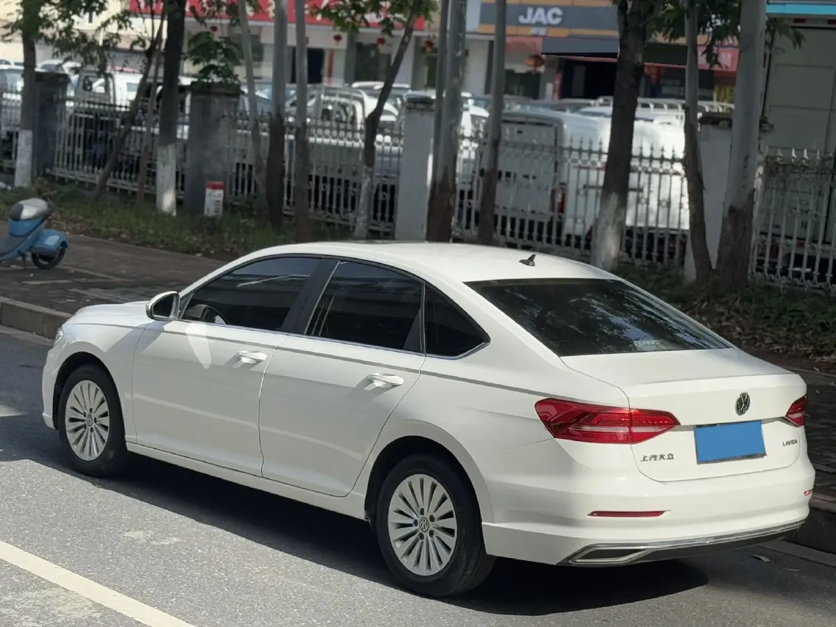 2018 Volkswagen Lavida 1.2T 116HP L4 7DCT,autocango,china used car exporter,china ev exporter,chinese used car exporter,chinese used ev exporter