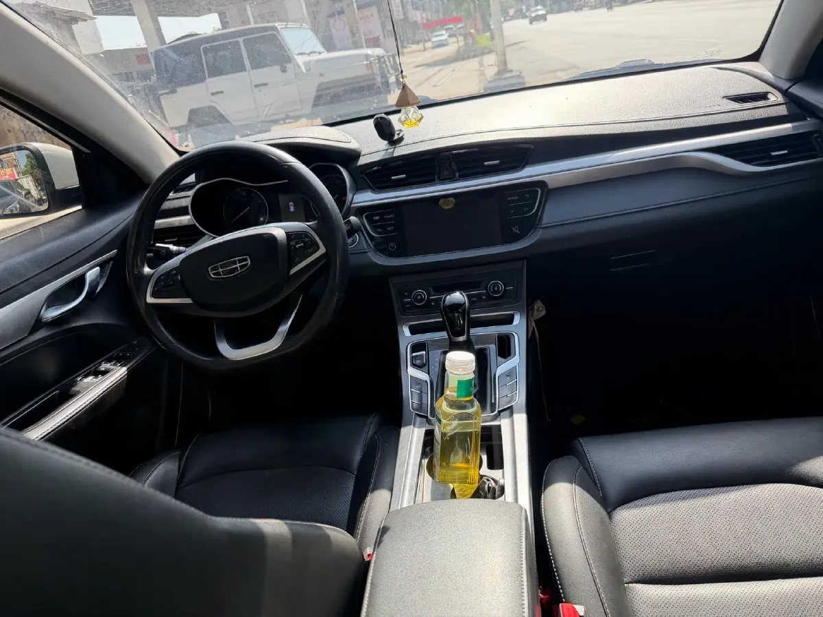 2020 Geely Emgrand 1.5L 109HP L4 CVT,autocango,china used car exporter,china ev exporter,chinese used car exporter,chinese used ev exporter