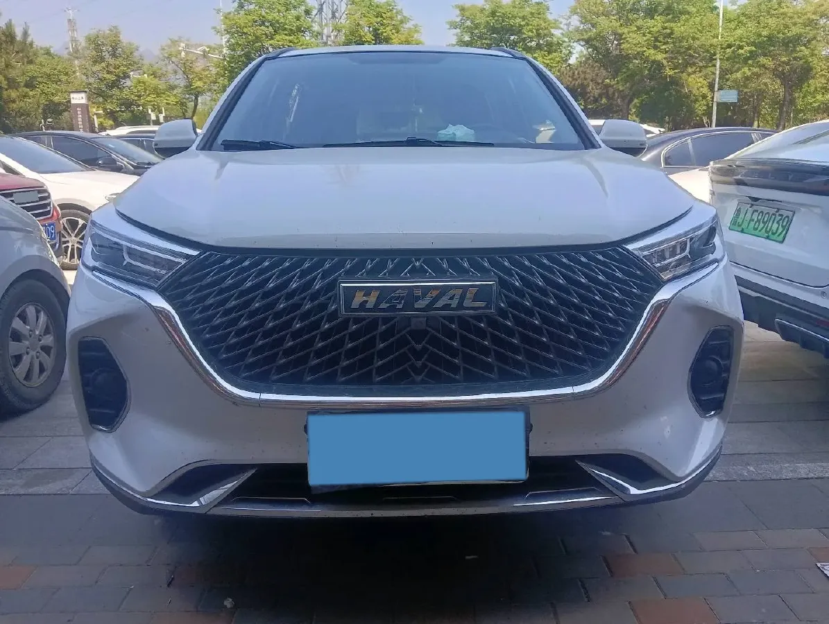 2021 Haval M6 1.5T 150HP L4 6MT,autocango,china used car exporter,china ev exporter,chinese used car exporter,chinese used ev exporter