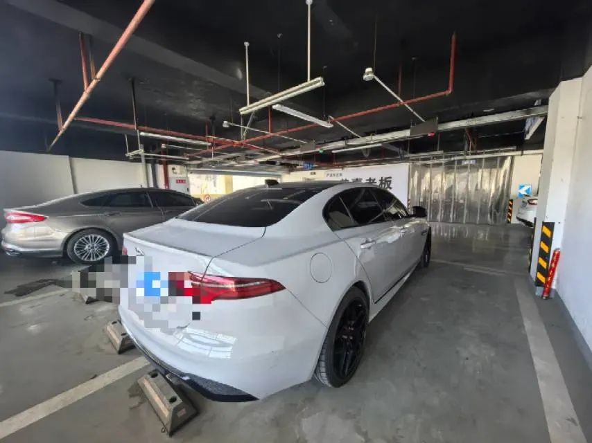 2020 Jaguar XEL 2.0T 200HP L4 8AT,autocango,china used car exporter,china ev exporter,chinese used car exporter,chinese used ev exporter