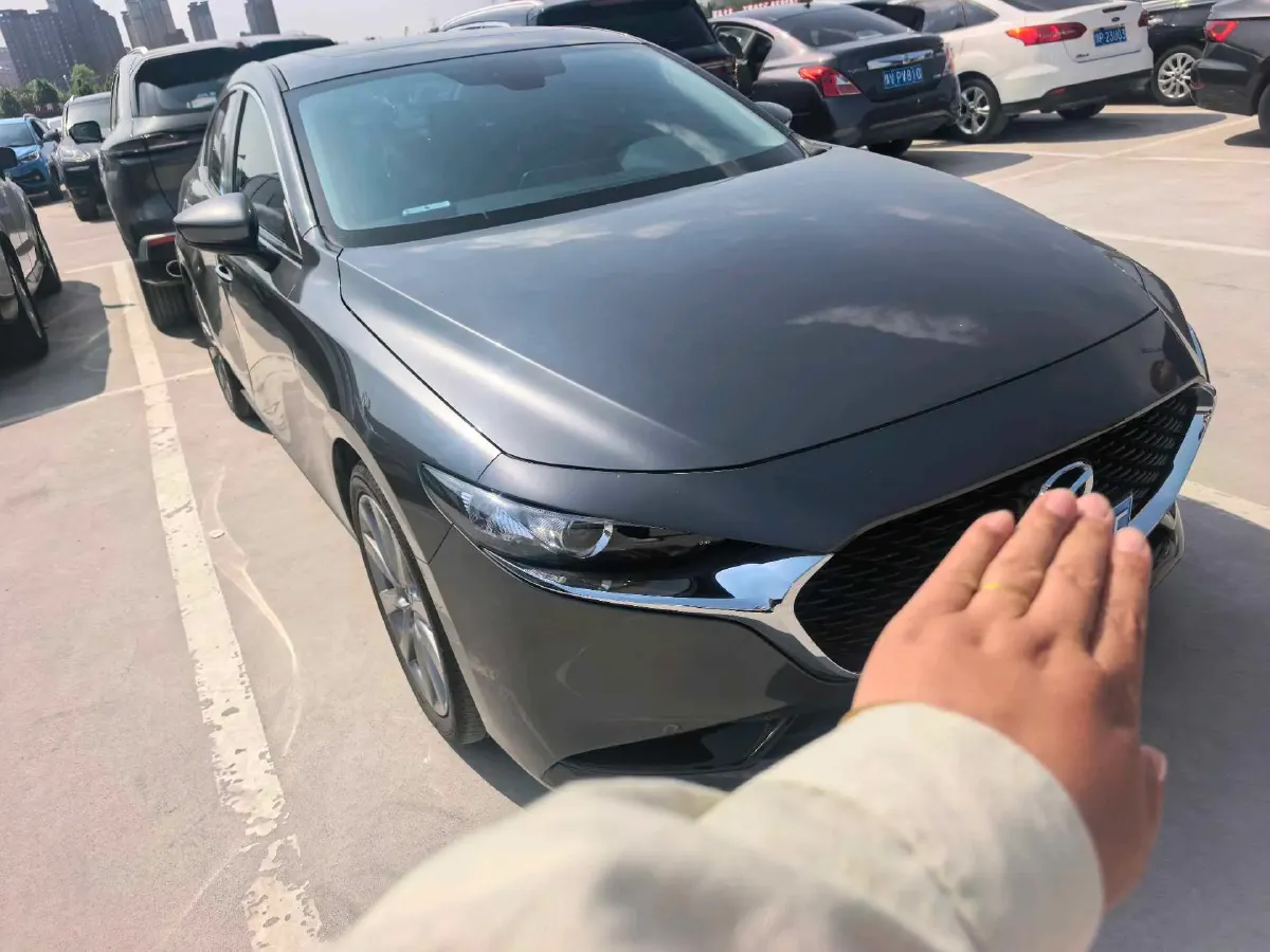 2023 Mazda 3 Axela 2.0L 158HP L4 6AT,autocango,china used car exporter,china ev exporter,chinese used car exporter,chinese used ev exporter