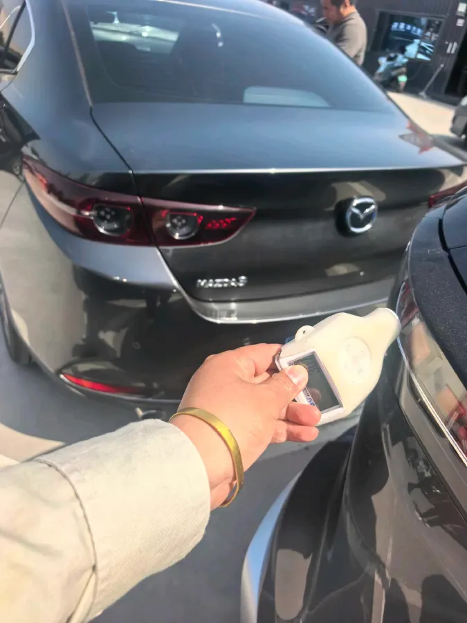 2023 Mazda 3 Axela 2.0L 158HP L4 6AT,autocango,china used car exporter,china ev exporter,chinese used car exporter,chinese used ev exporter