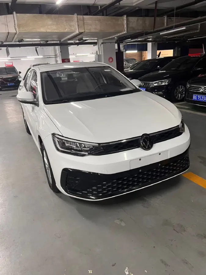 2023 Volkswagen Lavida 1.5L 110HP L4 6AT,autocango,china used car exporter,china ev exporter,chinese used car exporter,chinese used ev exporter