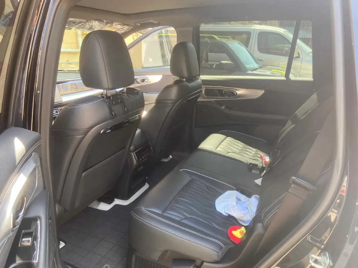 2022 GAC Trumpchi GS8 2.0T 190HP L4 E-CVT Hybrid,autocango,china used car exporter,china ev exporter,chinese used car exporter,chinese used ev exporter