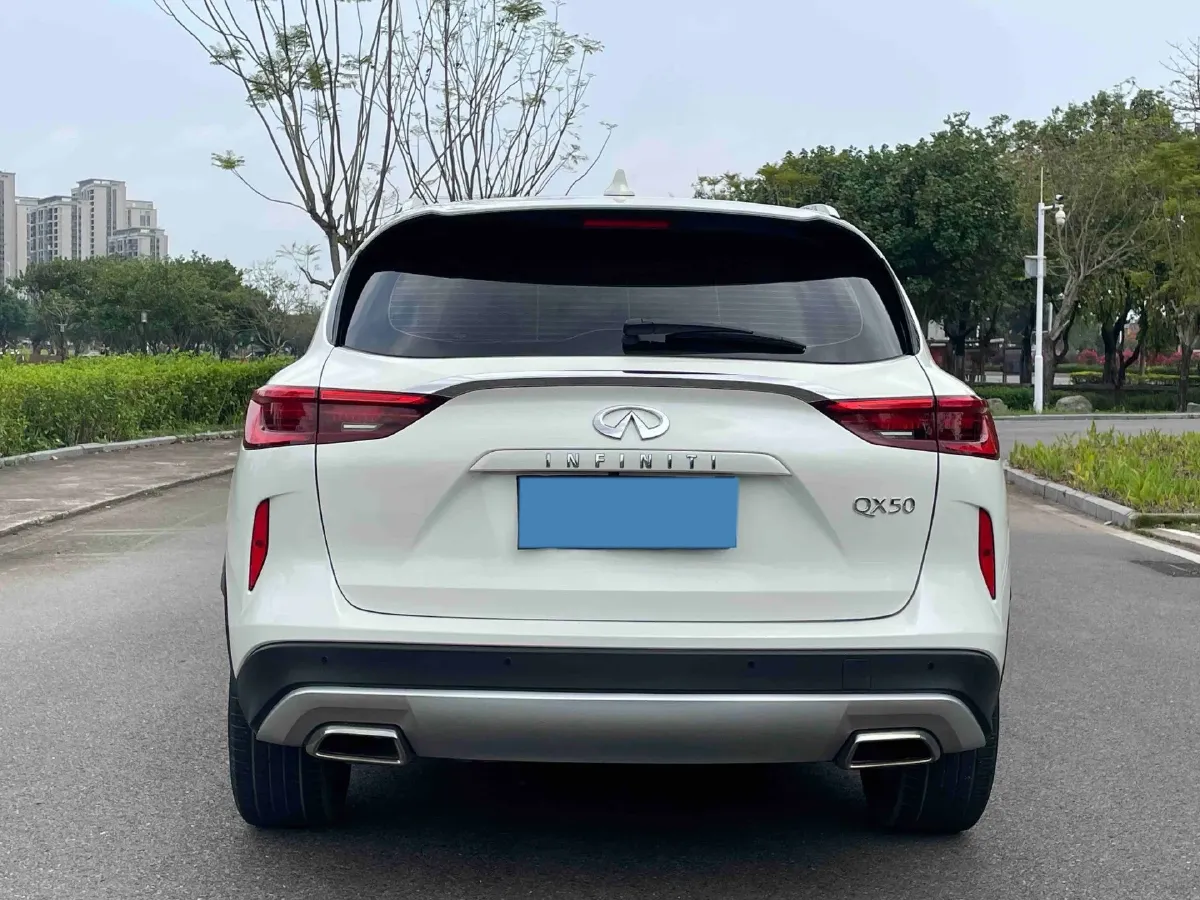 2020 Infiniti QX50 2.0T 245HP L4 CVT,autocango,china used car exporter,china ev exporter,chinese used car exporter,chinese used ev exporter