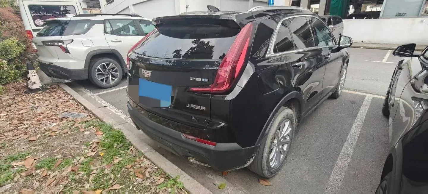 2021 Cadillac XT4 2.0T 237HP L4 9AT,autocango,china used car exporter,china ev exporter,chinese used car exporter,chinese used ev exporter