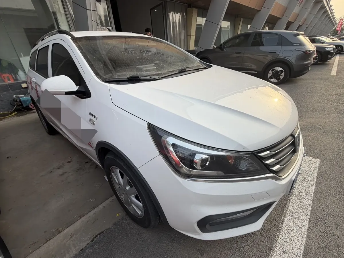 2017 BaoJun 310W 1.5L 112HP L4 6MT,autocango,china used car exporter,china ev exporter,chinese used car exporter,chinese used ev exporter