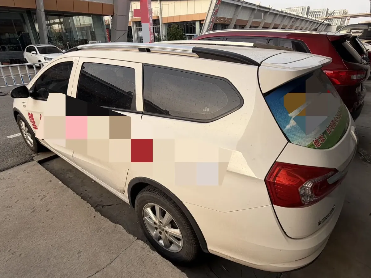 2017 BaoJun 310W 1.5L 112HP L4 6MT,autocango,china used car exporter,china ev exporter,chinese used car exporter,chinese used ev exporter