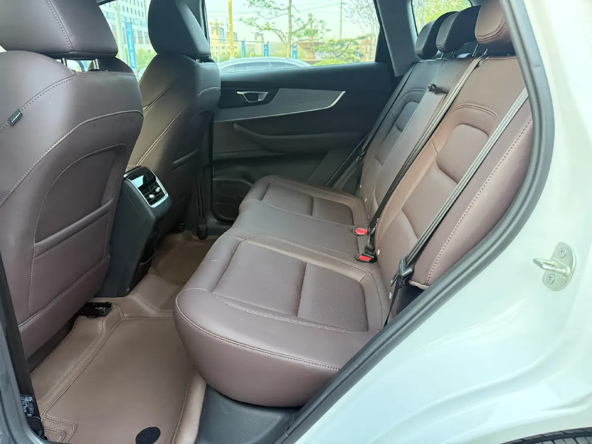 2025 Chery Tiggo 7 1.5T 156HP L4 CVT,autocango,china used car exporter,china ev exporter,chinese used car exporter,chinese used ev exporter