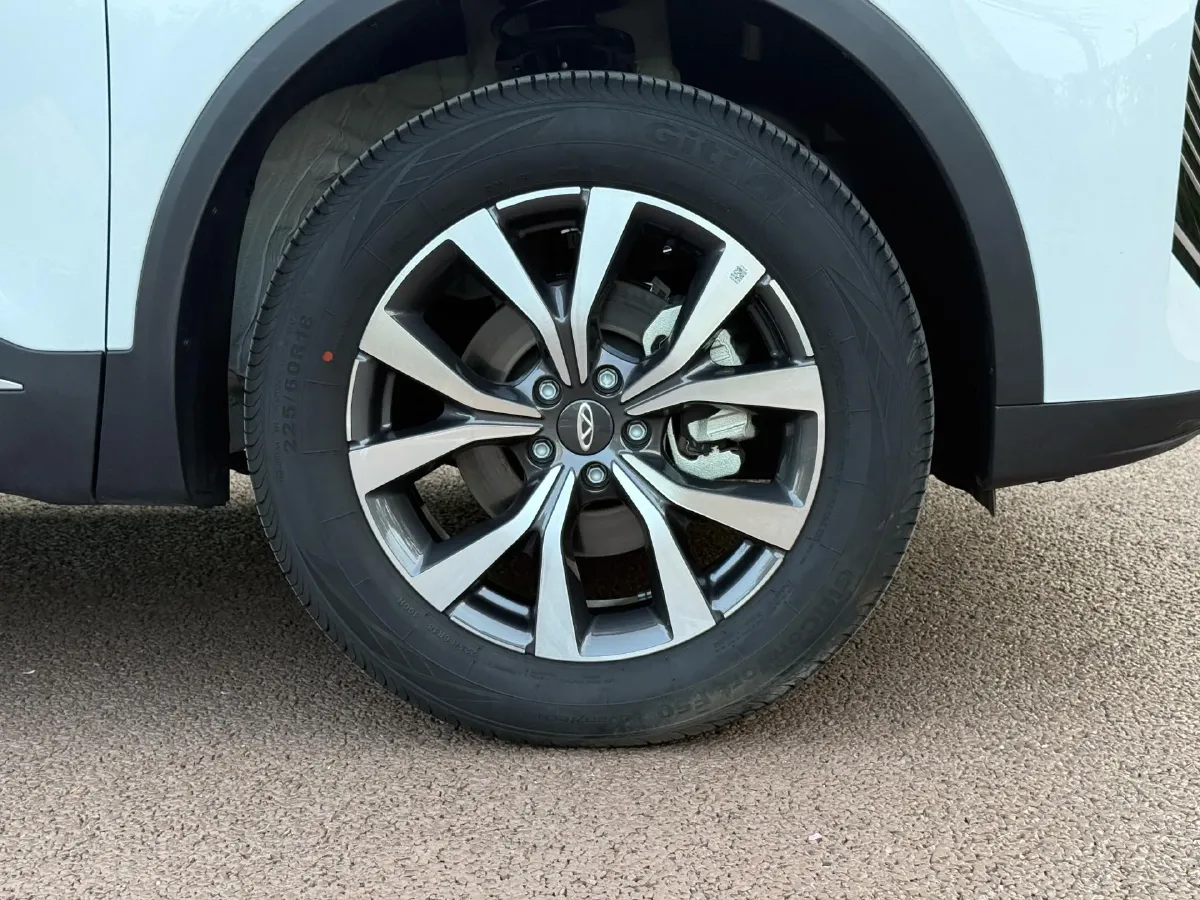 2025 Chery Tiggo 7 1.5T 156HP L4 CVT,autocango,china used car exporter,china ev exporter,chinese used car exporter,chinese used ev exporter