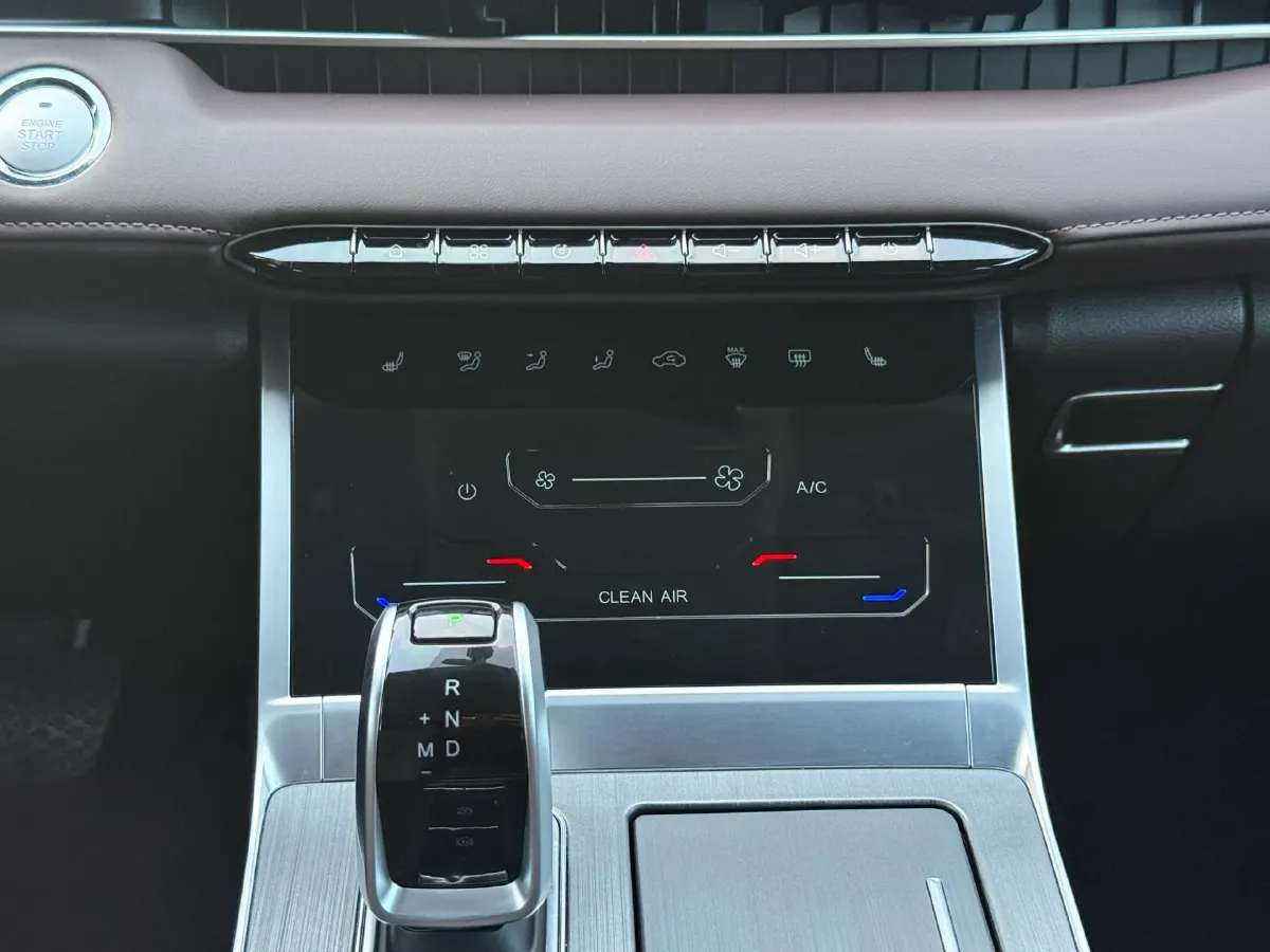 2025 Chery Tiggo 7 1.5T 156HP L4 CVT,autocango,china used car exporter,china ev exporter,chinese used car exporter,chinese used ev exporter