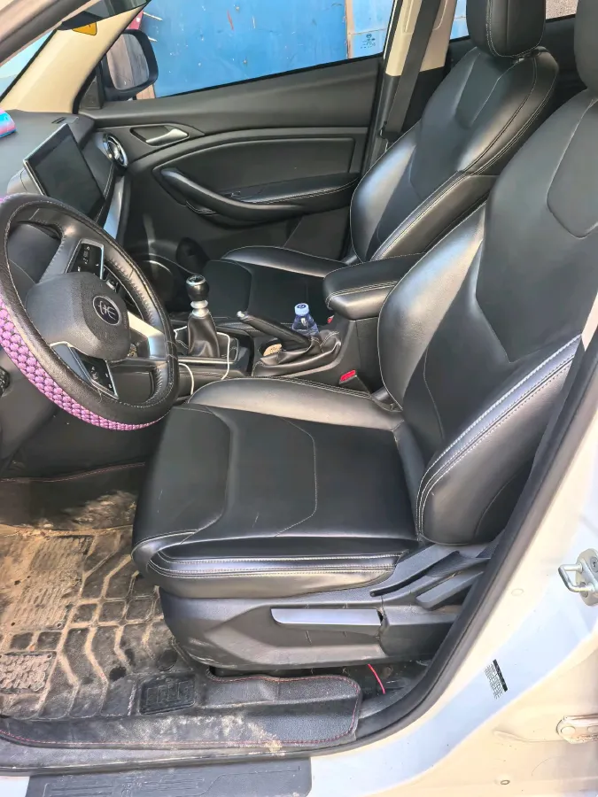 2020 BYD Song 1.5T 160HP L4 6MT,autocango,china used car exporter,china ev exporter,chinese used car exporter,chinese used ev exporter