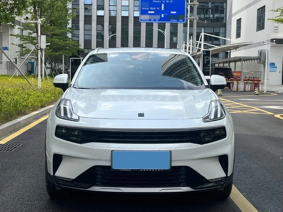 2022 Roewe i6 MAX BEV 61.1KWH,autocango,china used car exporter,china ev exporter,chinese used car exporter,chinese used ev exporter