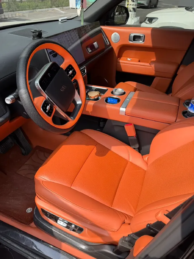 2024 Ford Bronco 2.3T 275HP L4 10AT,autocango,china used car exporter,china ev exporter,chinese used car exporter,chinese used ev exporter