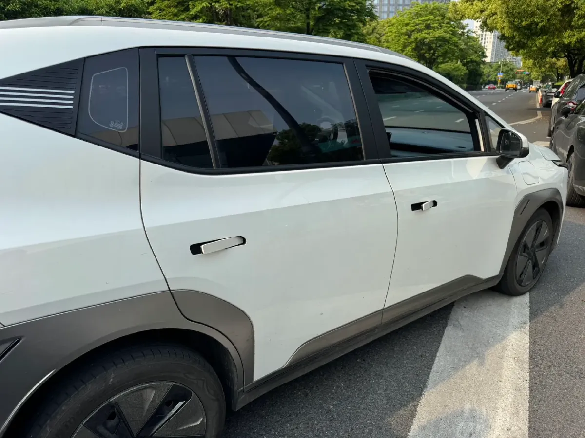 2024 Leapmotor C11 1.5L 95HP L4 REEV 43.74KWH,autocango,china used car exporter,china ev exporter,chinese used car exporter,chinese used ev exporter