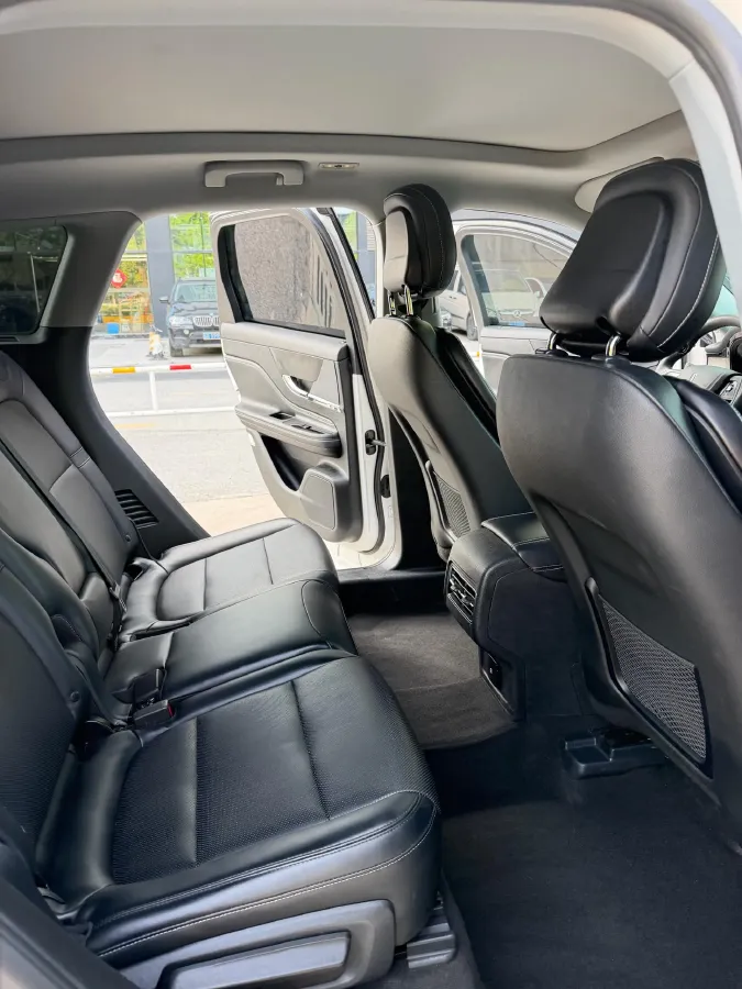 2022 Lincoln Corsair 2.0T 245HP L4 8AT,autocango,china used car exporter,china ev exporter,chinese used car exporter,chinese used ev exporter