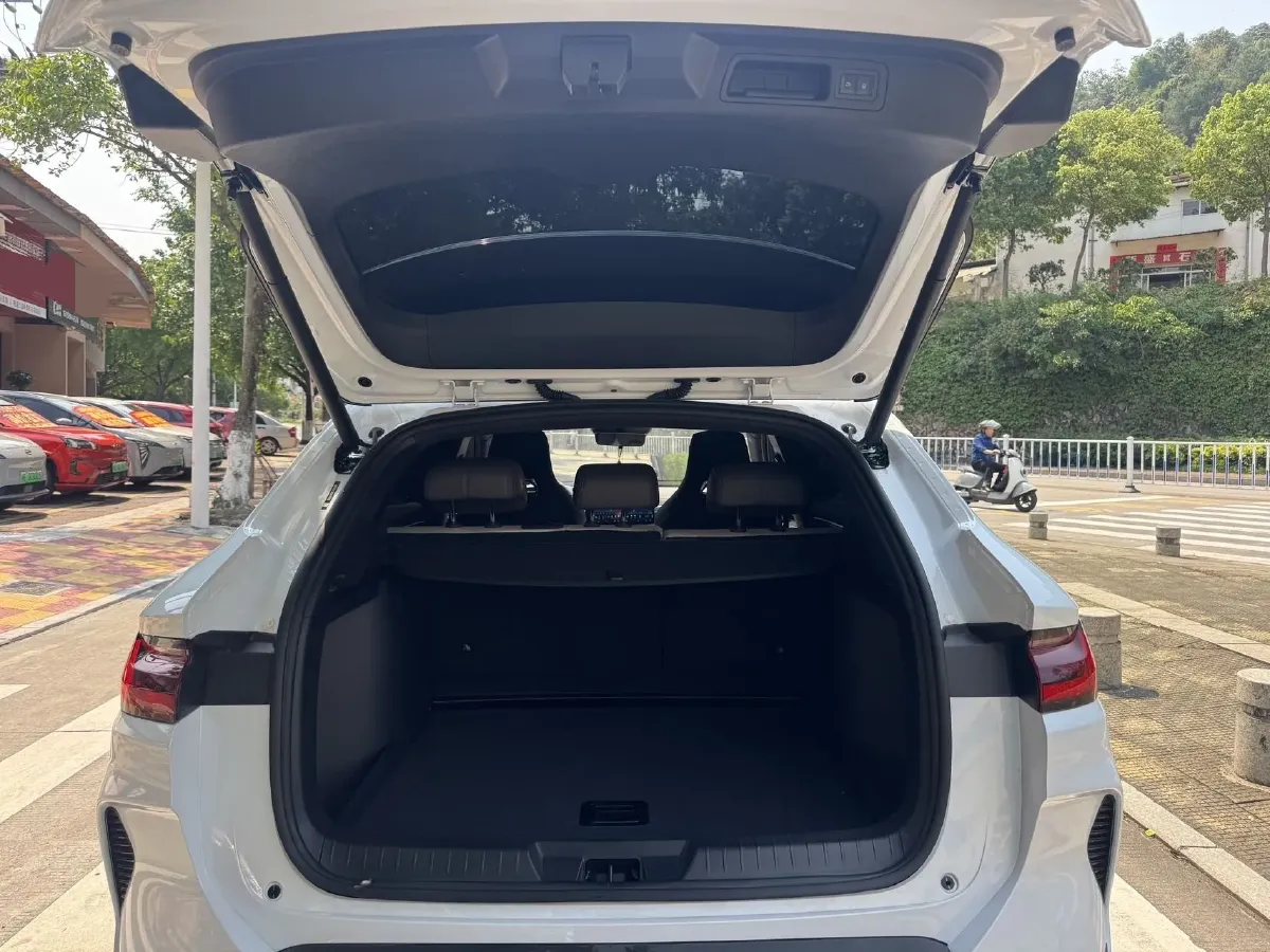 2025 BYD Song Plus BEV 71.8KWH,autocango,china used car exporter,china ev exporter,chinese used car exporter,chinese used ev exporter