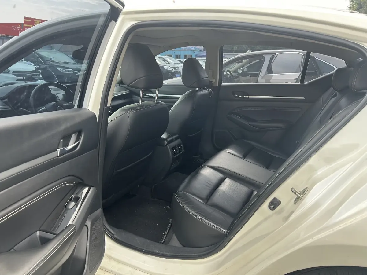 2021 Nissan Teana 2.0L 156HP L4 CVT,autocango,china used car exporter,china ev exporter,chinese used car exporter,chinese used ev exporter