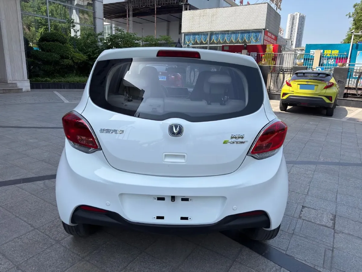 2020 ChangAn BenBen E-Star BEV 32.2KWH,autocango,china used car exporter,china ev exporter,chinese used car exporter,chinese used ev exporter