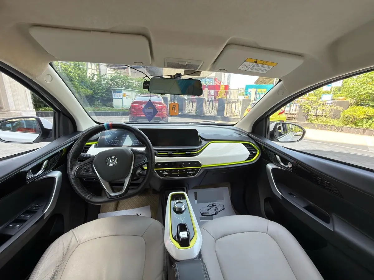 2020 ChangAn BenBen E-Star BEV 32.2KWH,autocango,china used car exporter,china ev exporter,chinese used car exporter,chinese used ev exporter