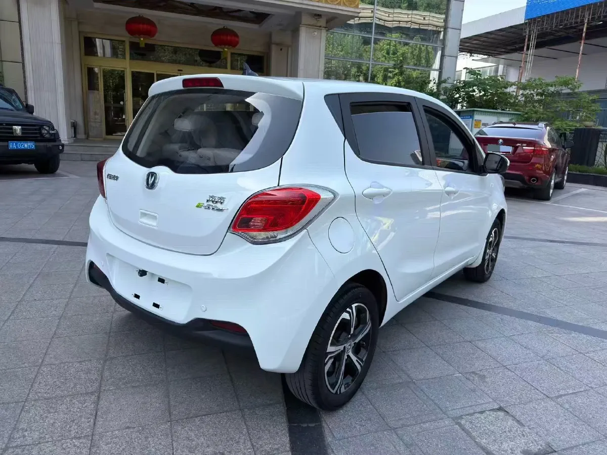 2020 ChangAn BenBen E-Star BEV 32.2KWH,autocango,china used car exporter,china ev exporter,chinese used car exporter,chinese used ev exporter